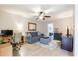 14035 16b Avenue, Surrey, BC V4A8K3 Photo 16