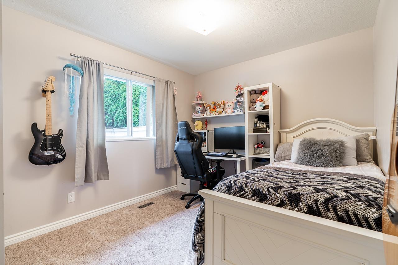 3 Bed, 2 Bath House for Sale in Surrey – 14035 16B AVENUE, Surrey – MLS# R3148927 - Image 22