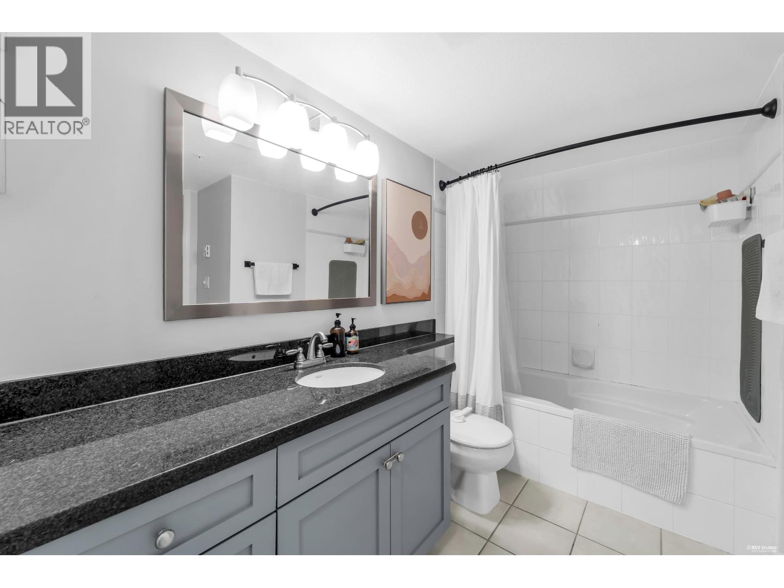 #210-4770 52A Street, Delta