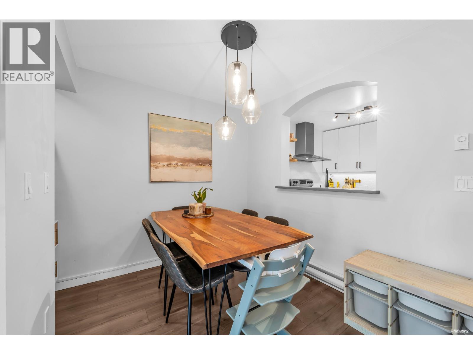 #210-4770 52A Street, Delta