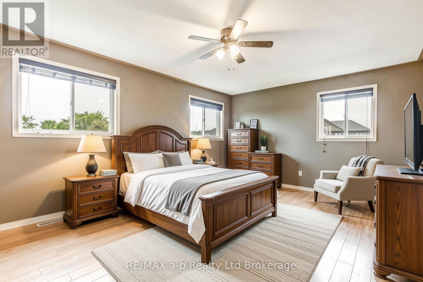 39 PRIMROSE DRIVE - Image 15