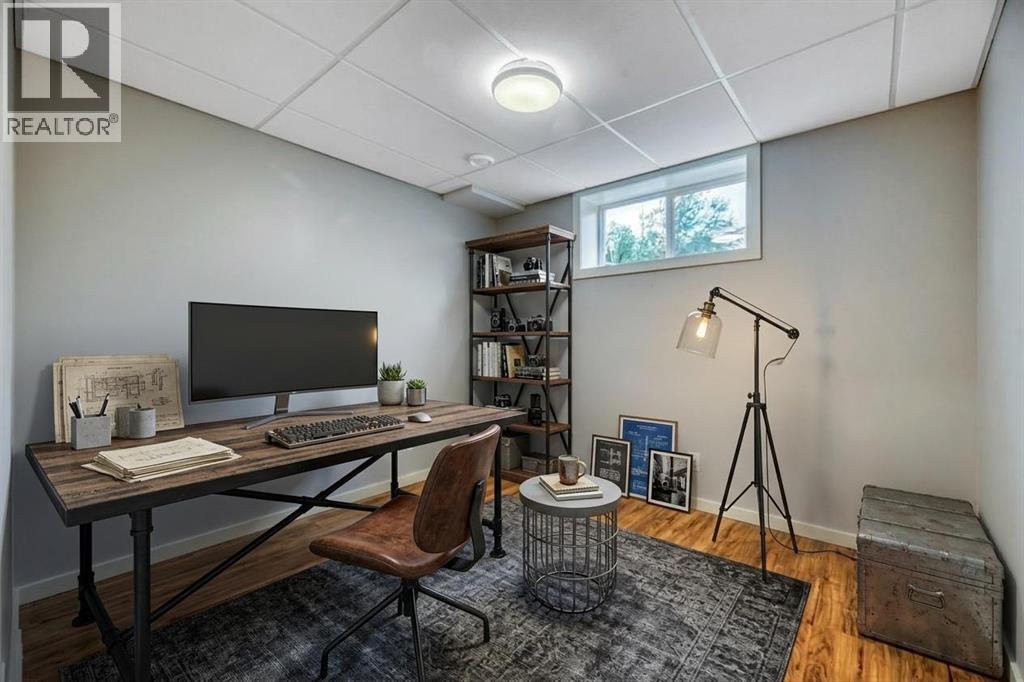 151 Cove Place - 24