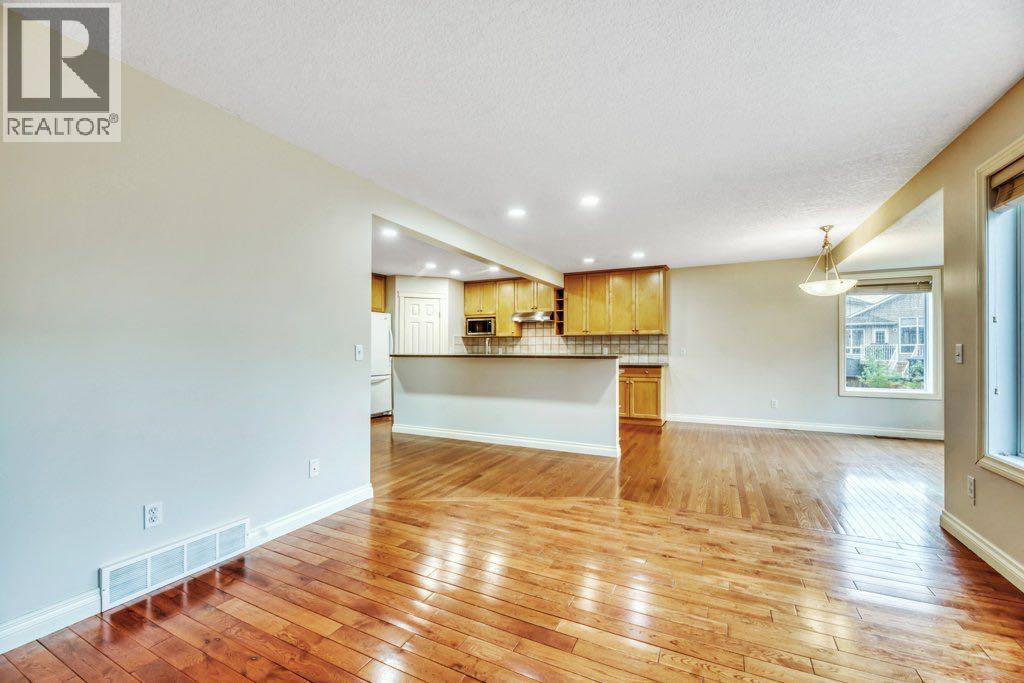 151 Cove Place - 42