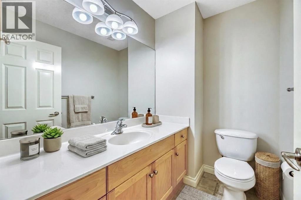 151 Cove Place - 12