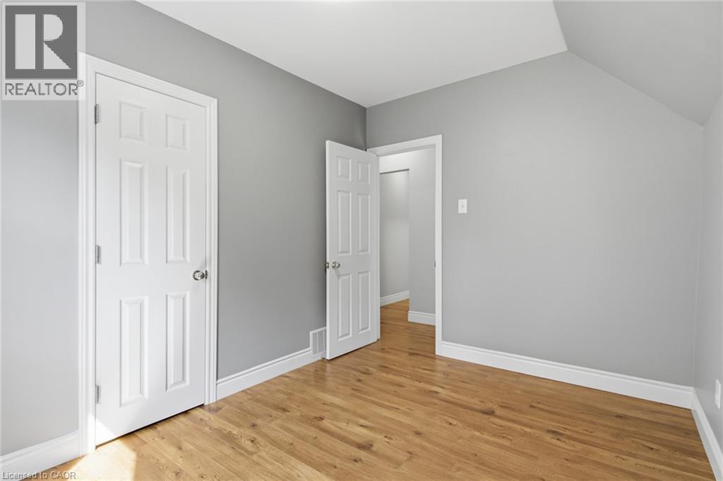 281 GUELPH Street - 24