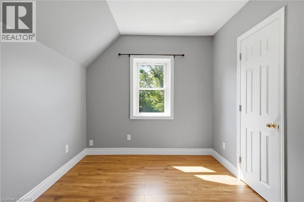 281 GUELPH Street - 25