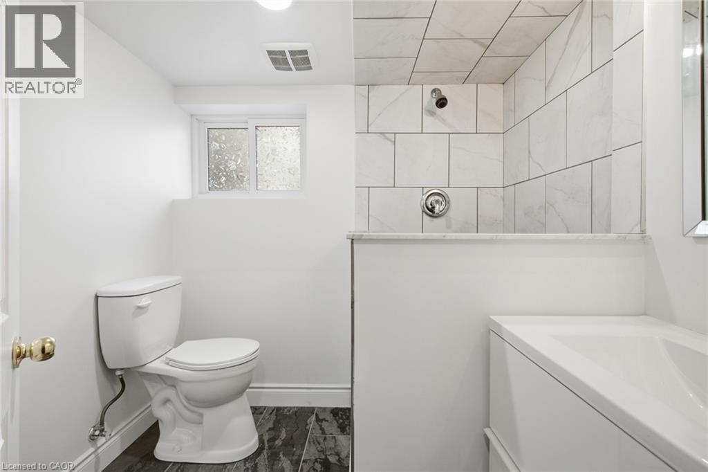 281 GUELPH Street - 36
