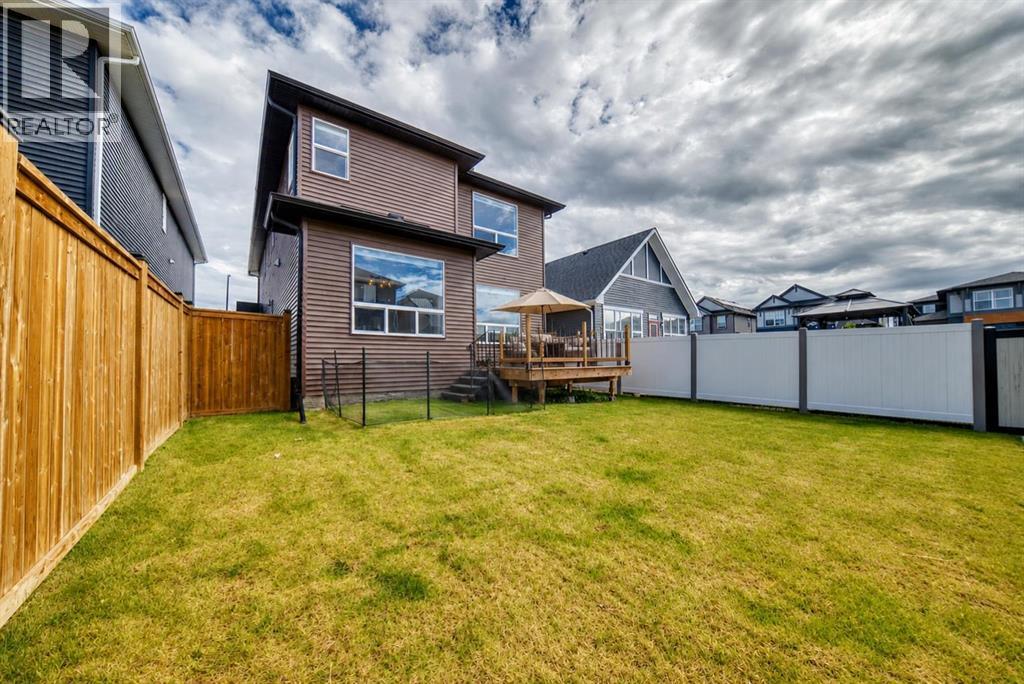 137 Creekside Way SW - 44
