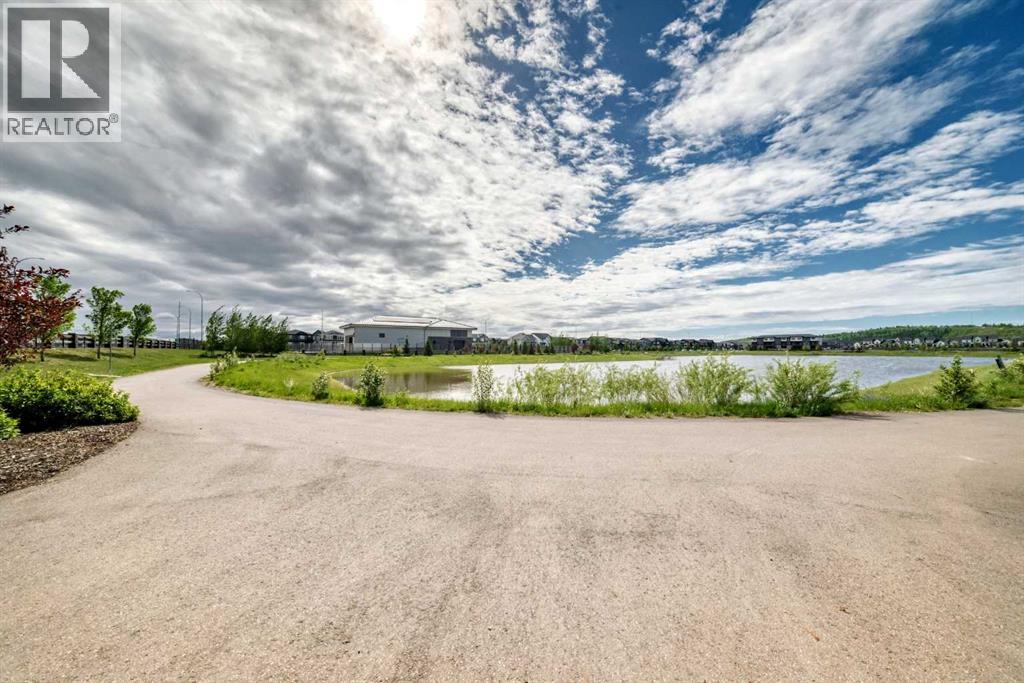137 Creekside Way SW - 47