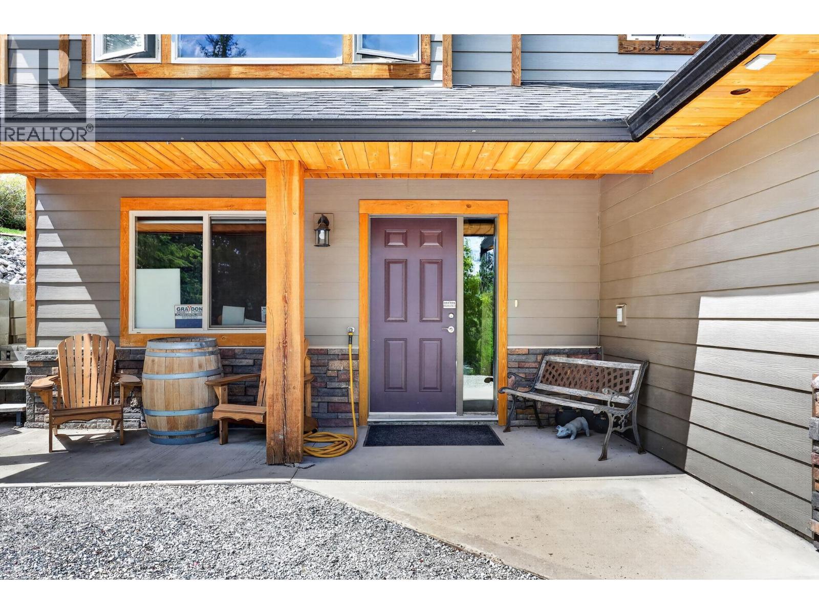 87 Larch Road - 4