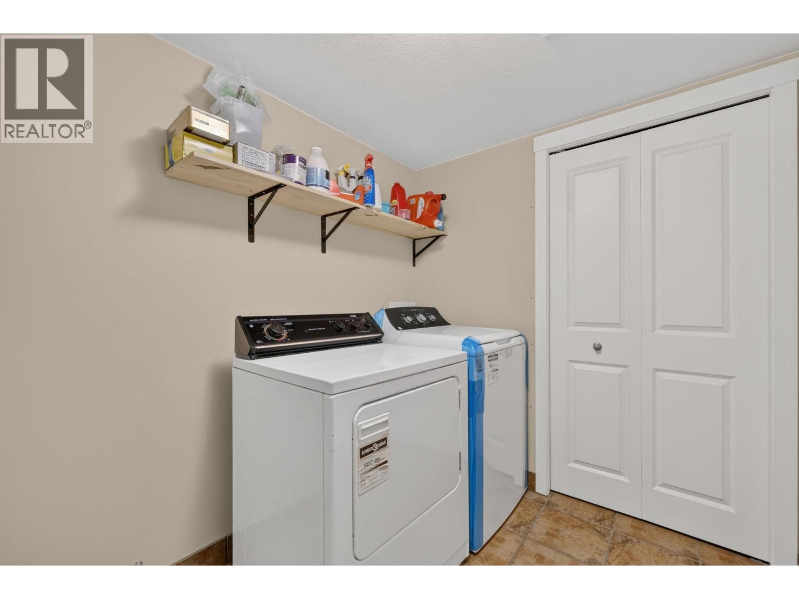 87 Larch Road - 41