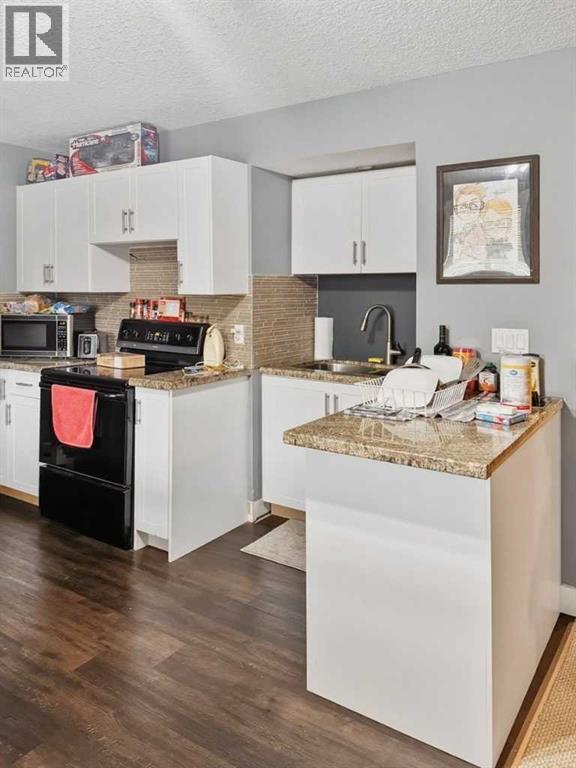 100 Cove Rise - 41