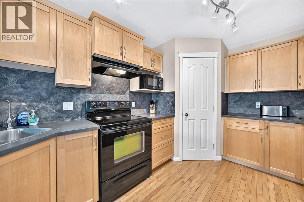 43 Rockmont Court NW - 16