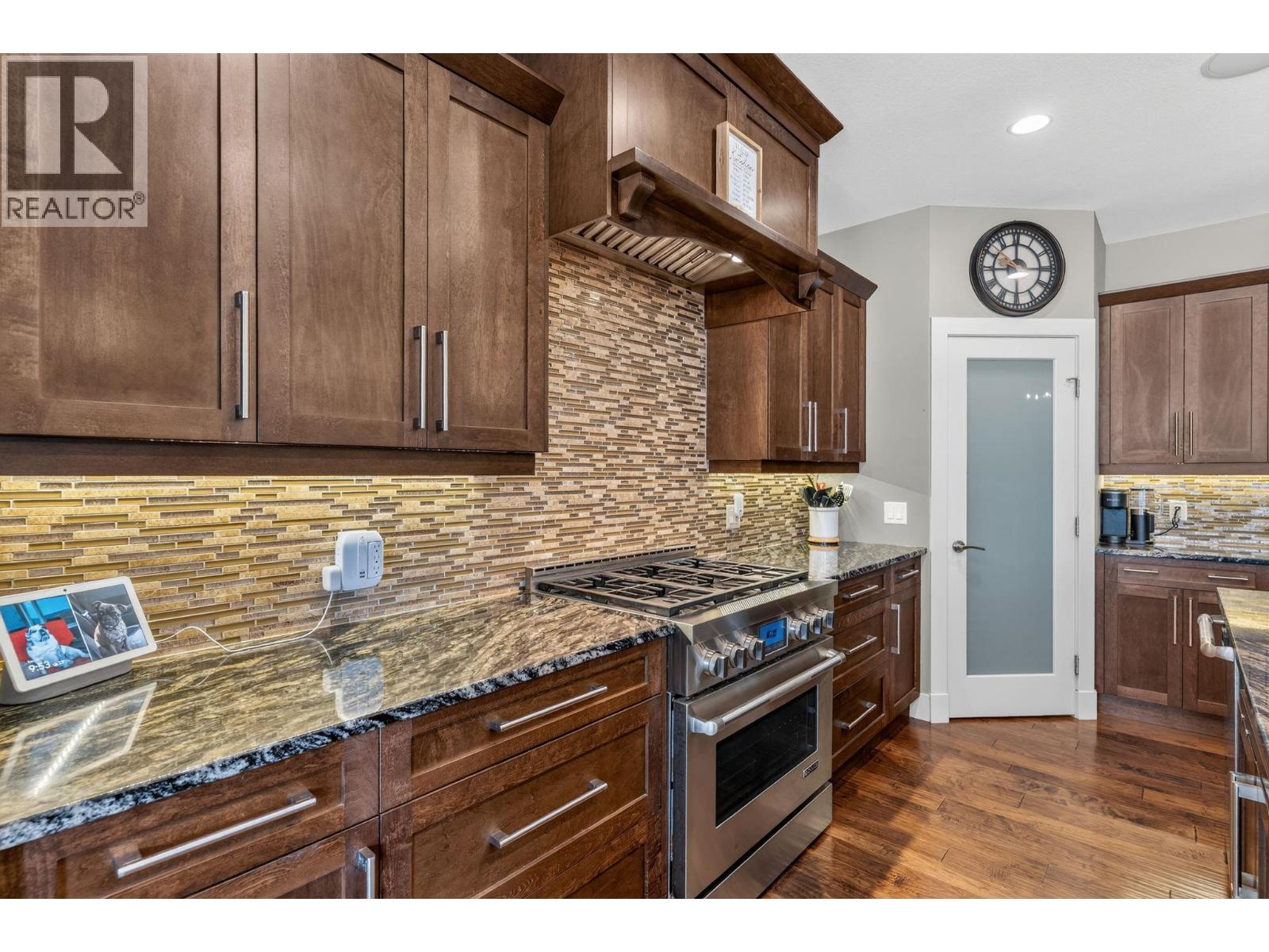 1084 Stockley Street - 13
