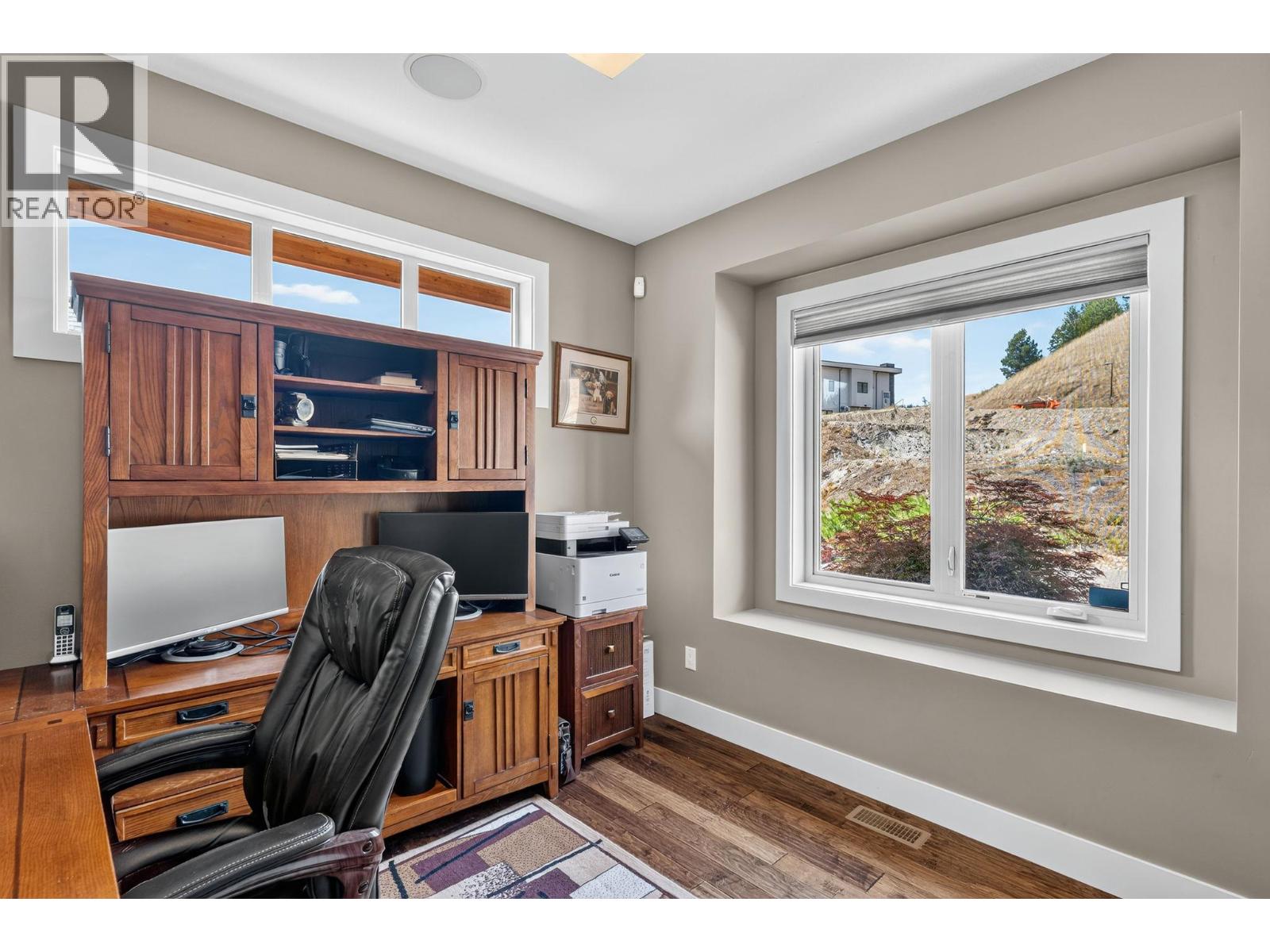 1084 Stockley Street - 21