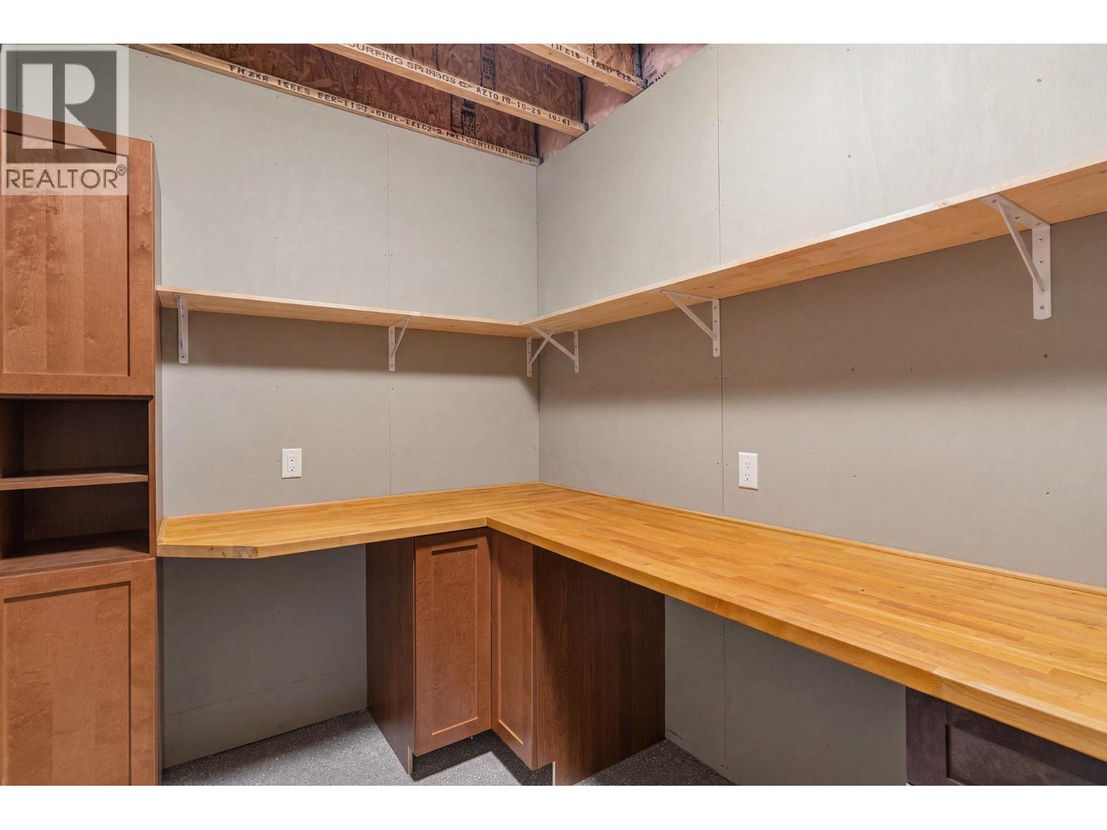 1084 Stockley Street - 46