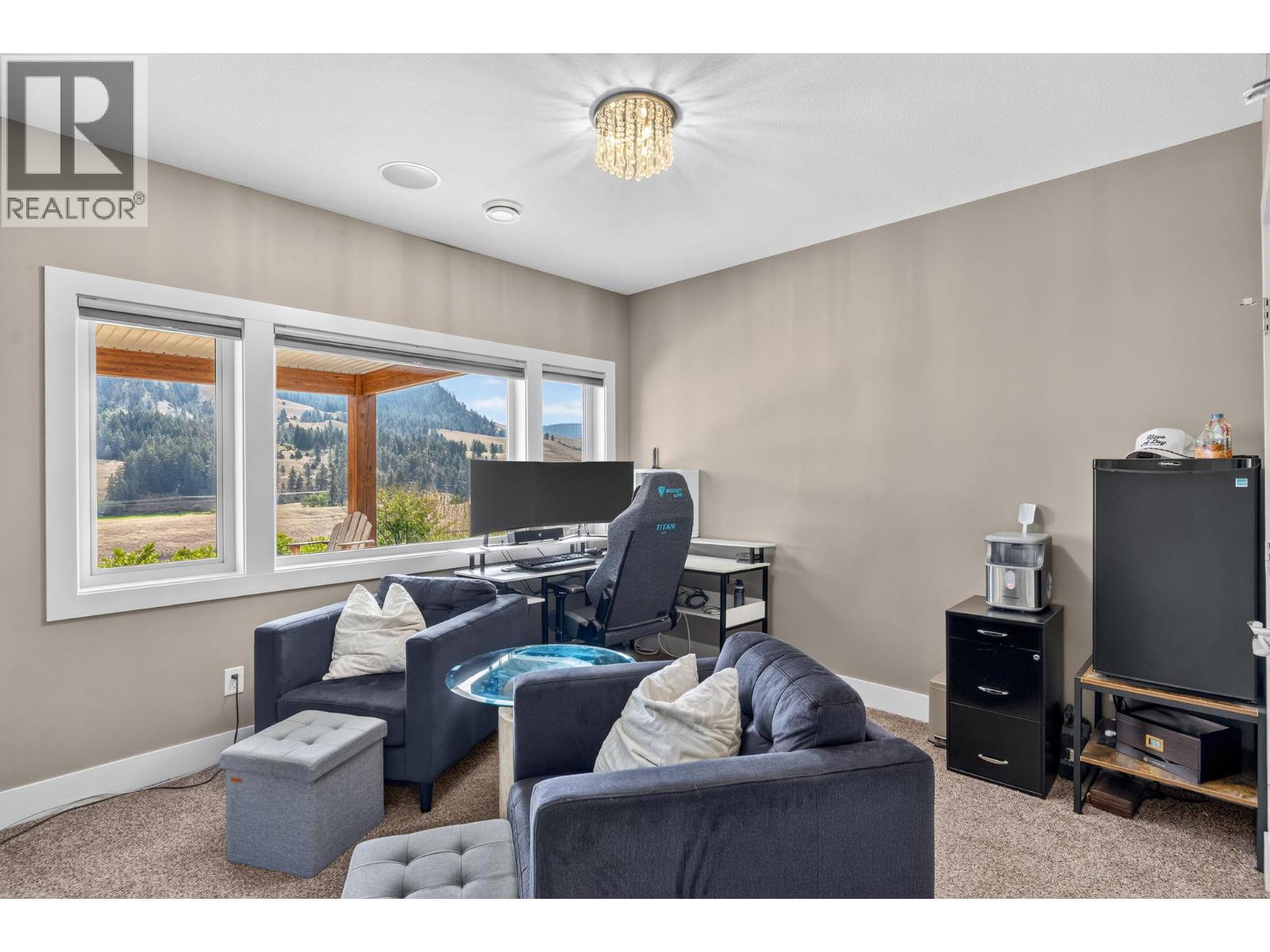 1084 Stockley Street - 43