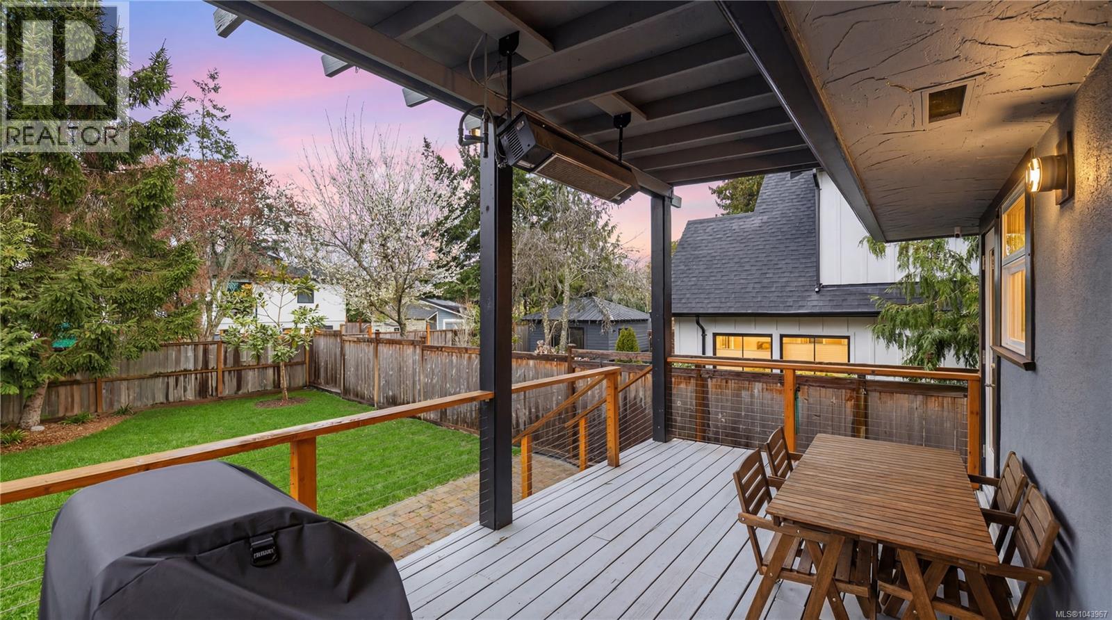 916 Monterey Ave - 38