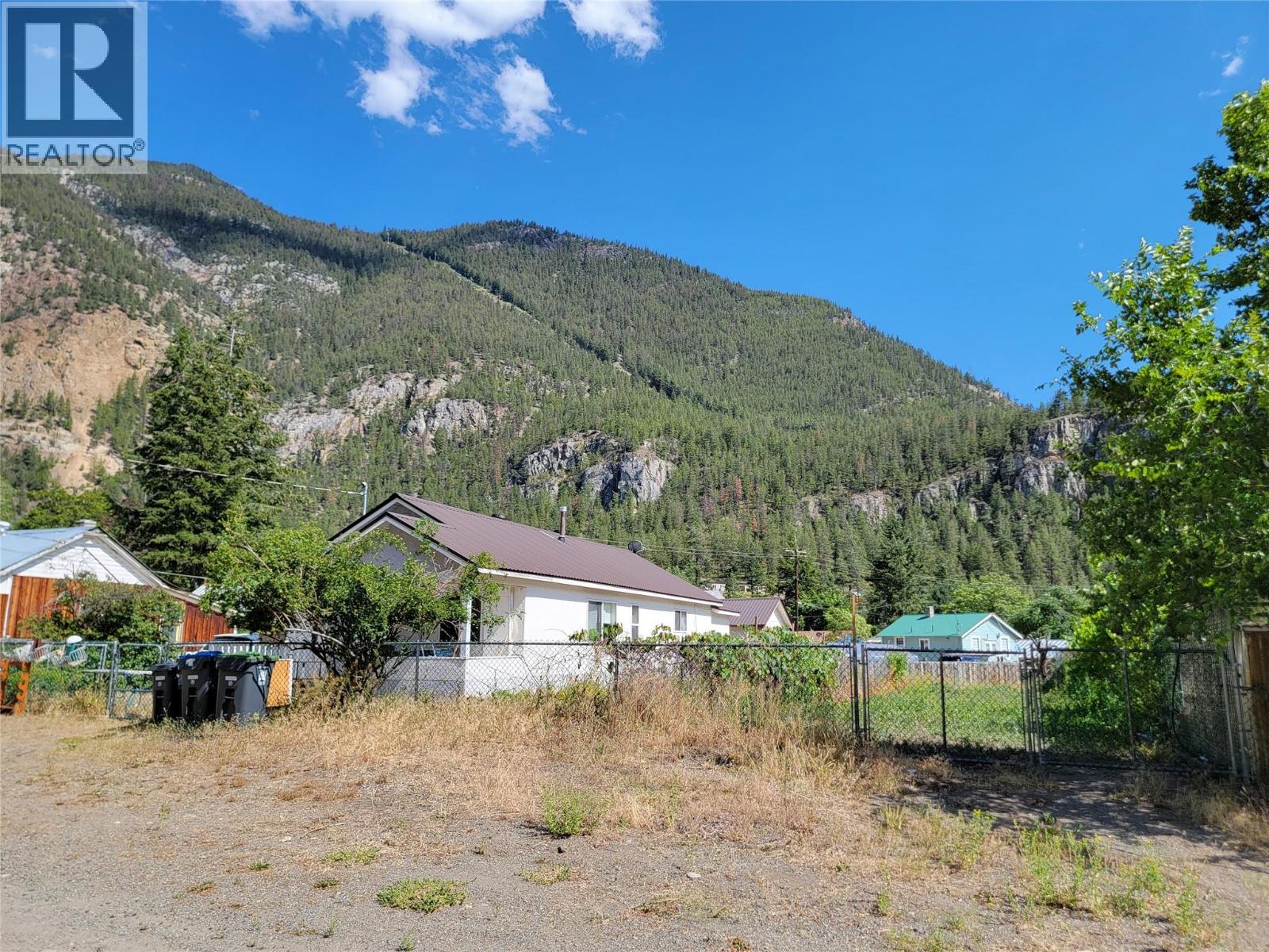 1163 Scott Avenue, Hedley