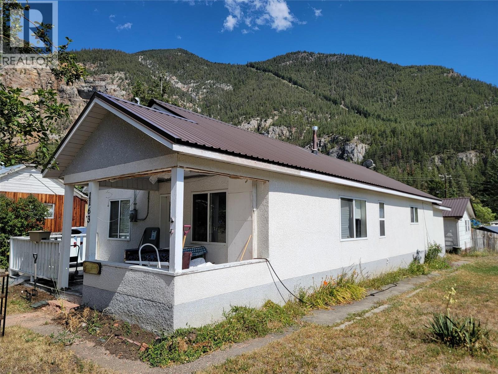 1163 Scott Avenue, Hedley