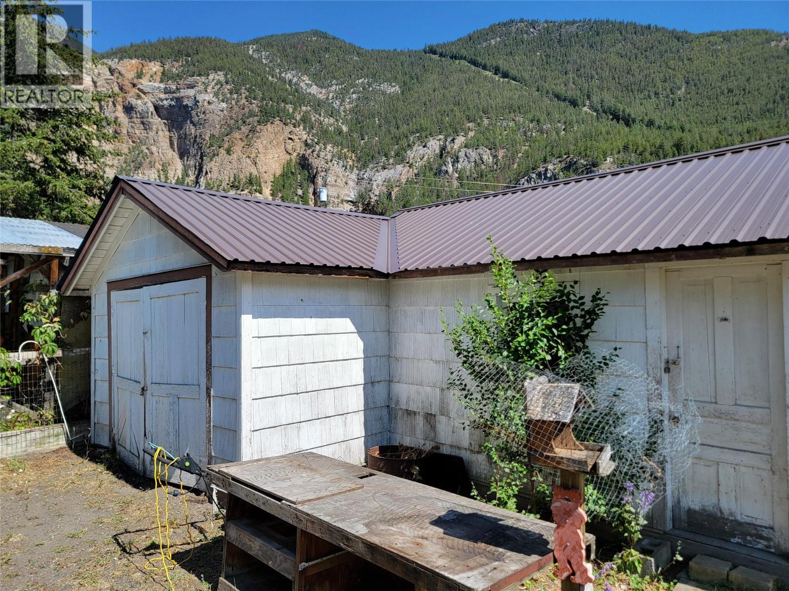 1163 Scott Avenue, Hedley