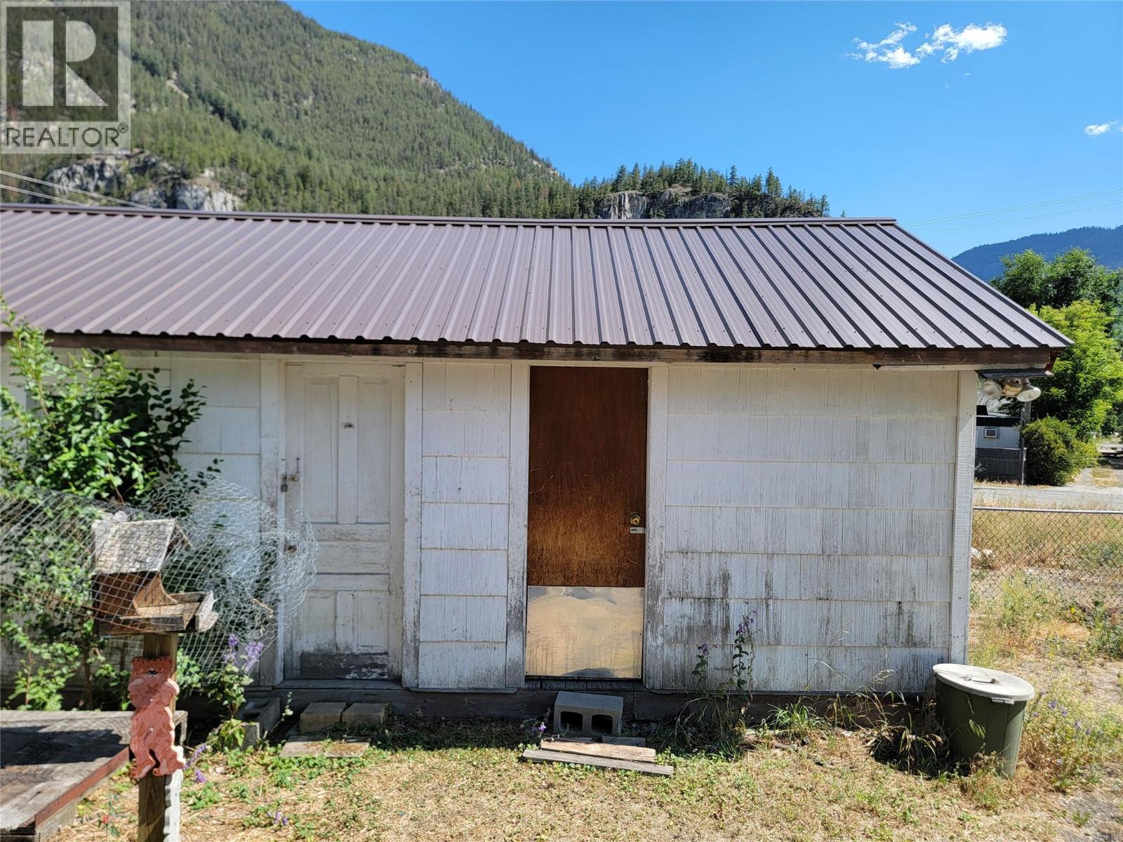 1163 Scott Avenue, Hedley