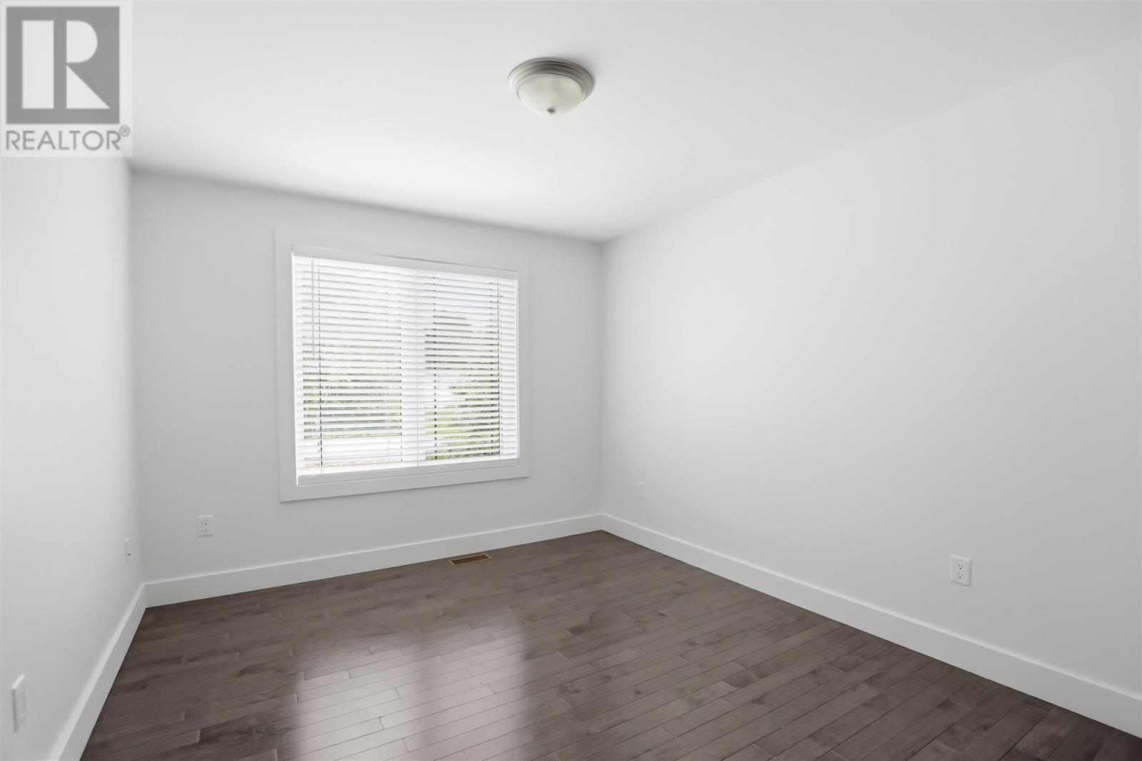 33 Parkewood DR - 23