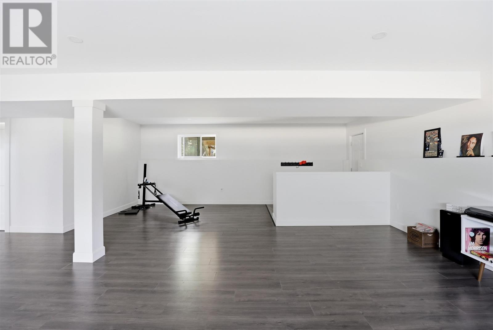 33 Parkewood DR - 32