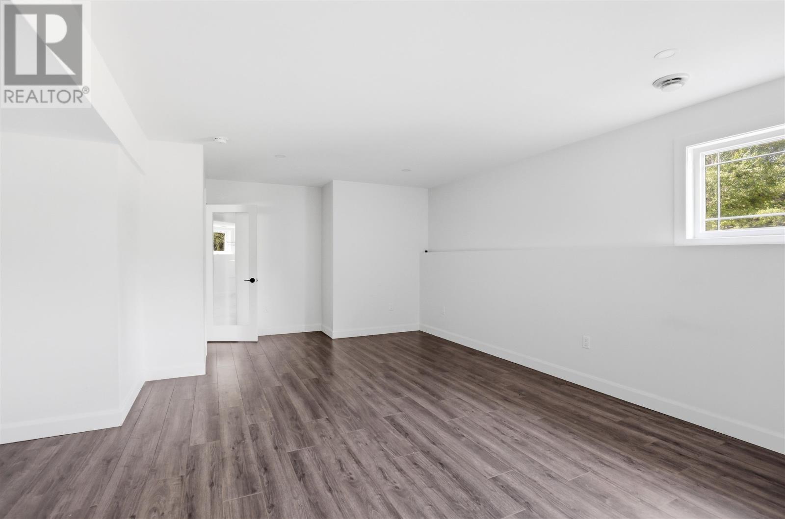 33 Parkewood DR - 40