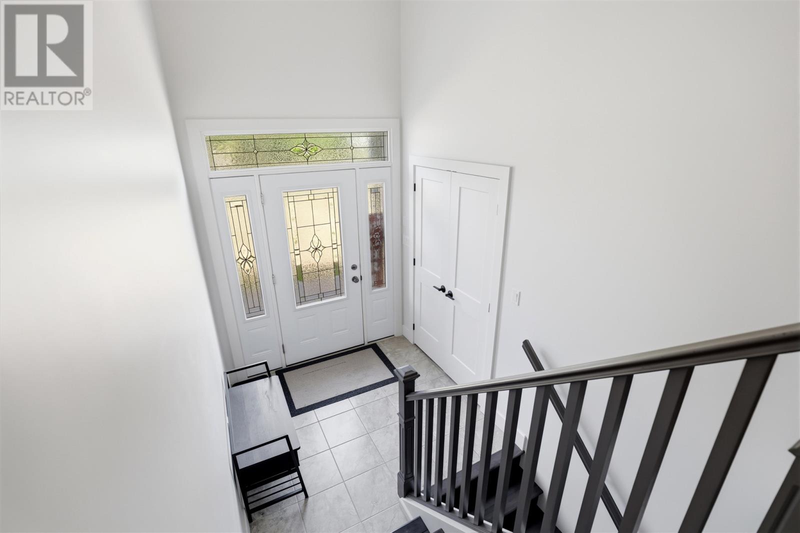 33 Parkewood DR - 4