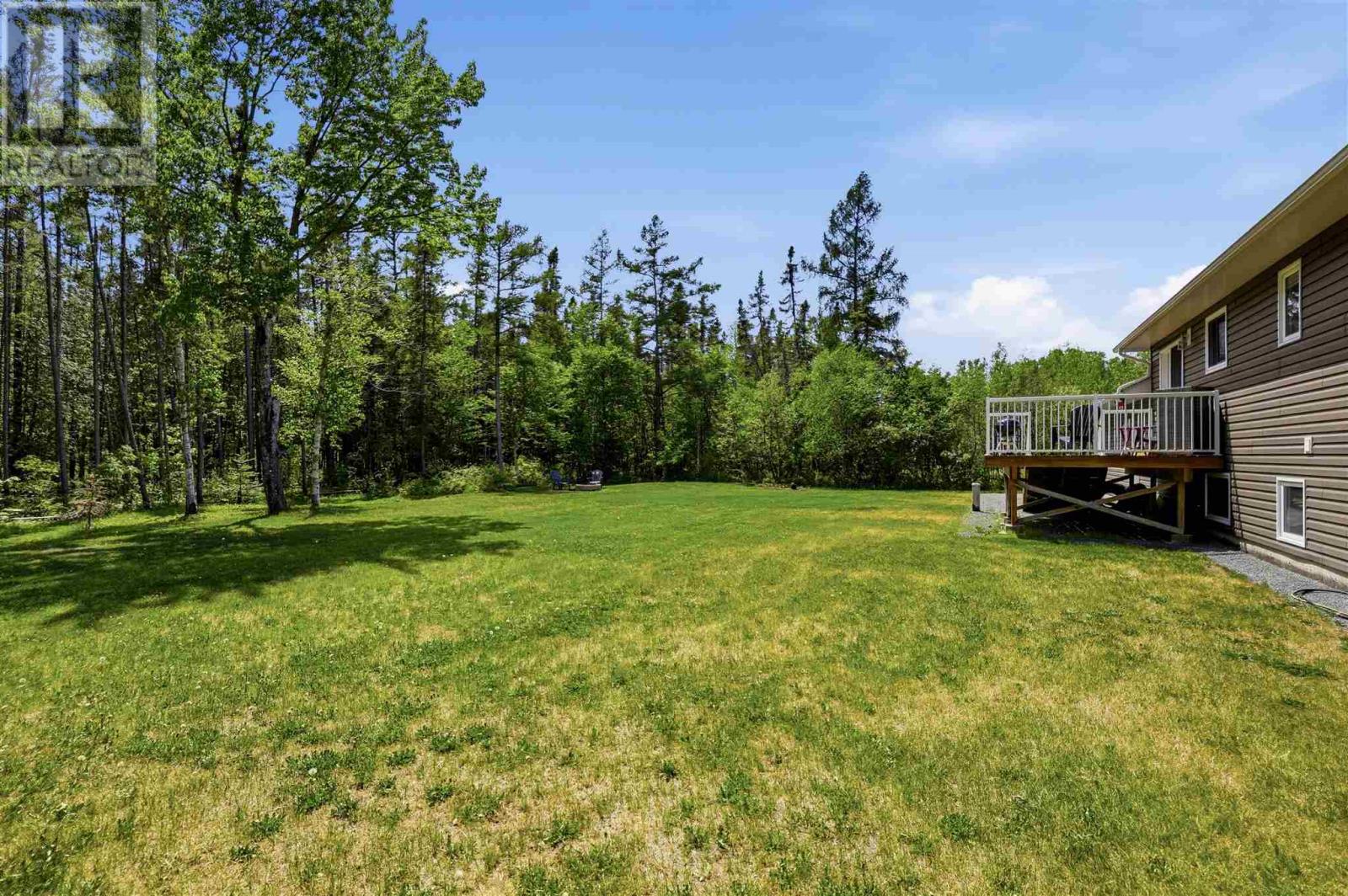 33 Parkewood DR - 45