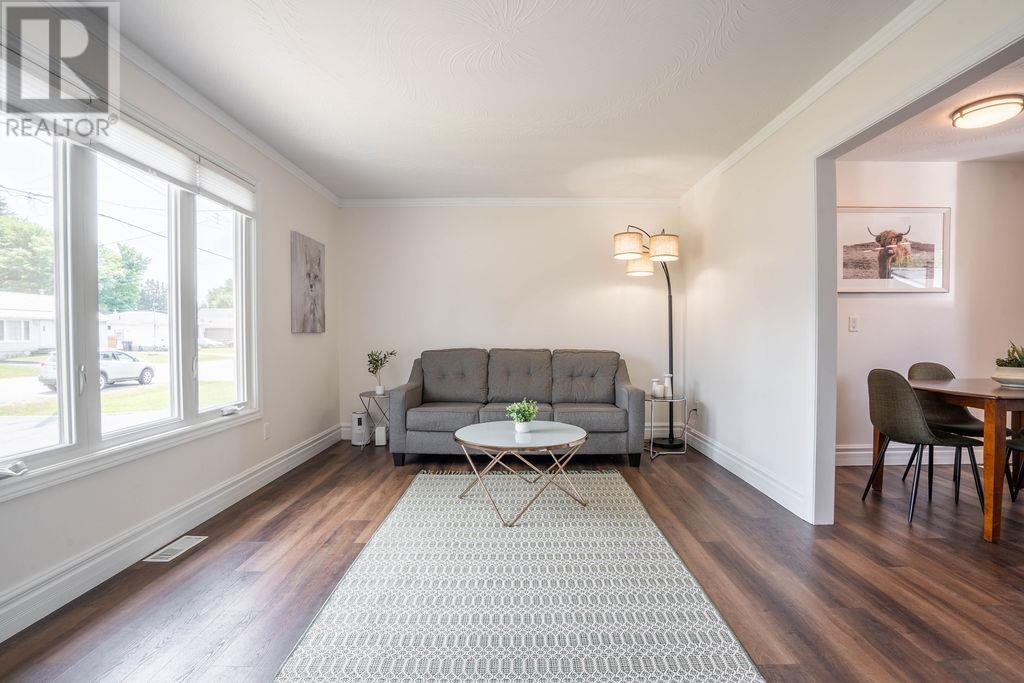 112 Anna ST - 17
