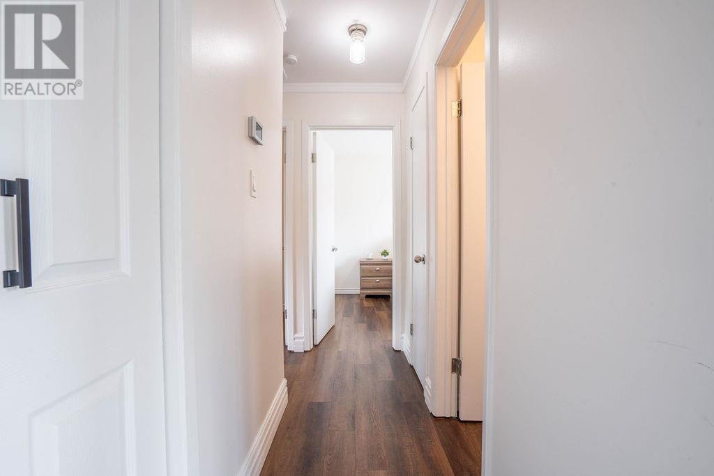 112 Anna ST - 21