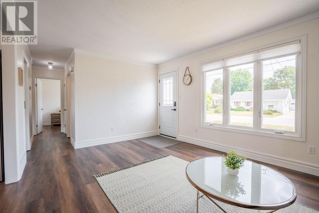 112 Anna ST - 20