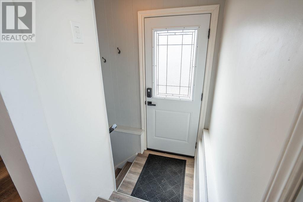 112 Anna ST - 29