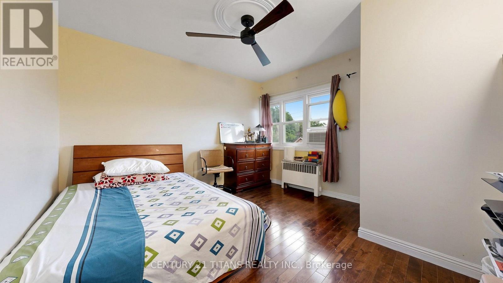 529A BIRCHMOUNT ROAD - 17