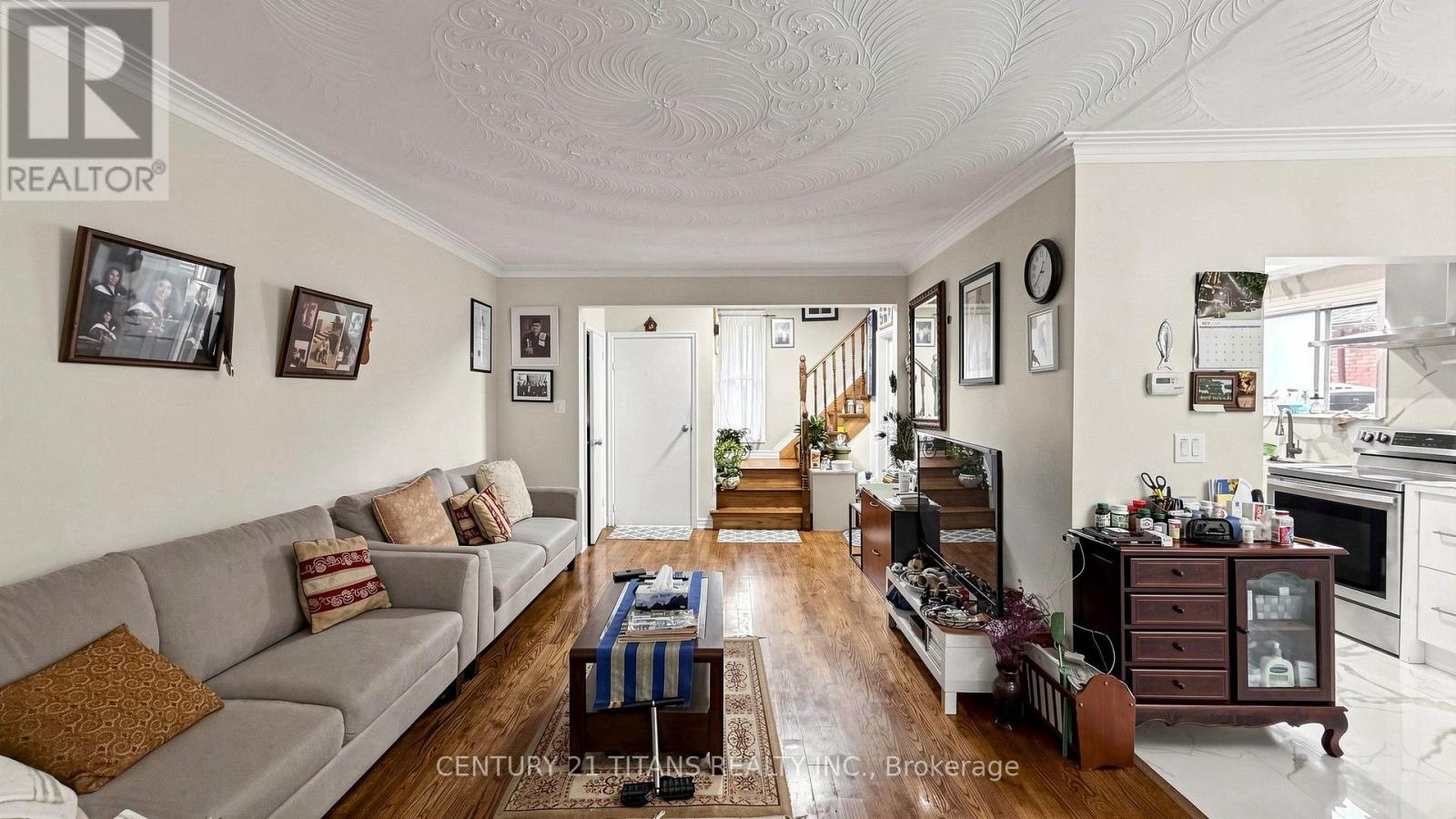529A BIRCHMOUNT ROAD - 3