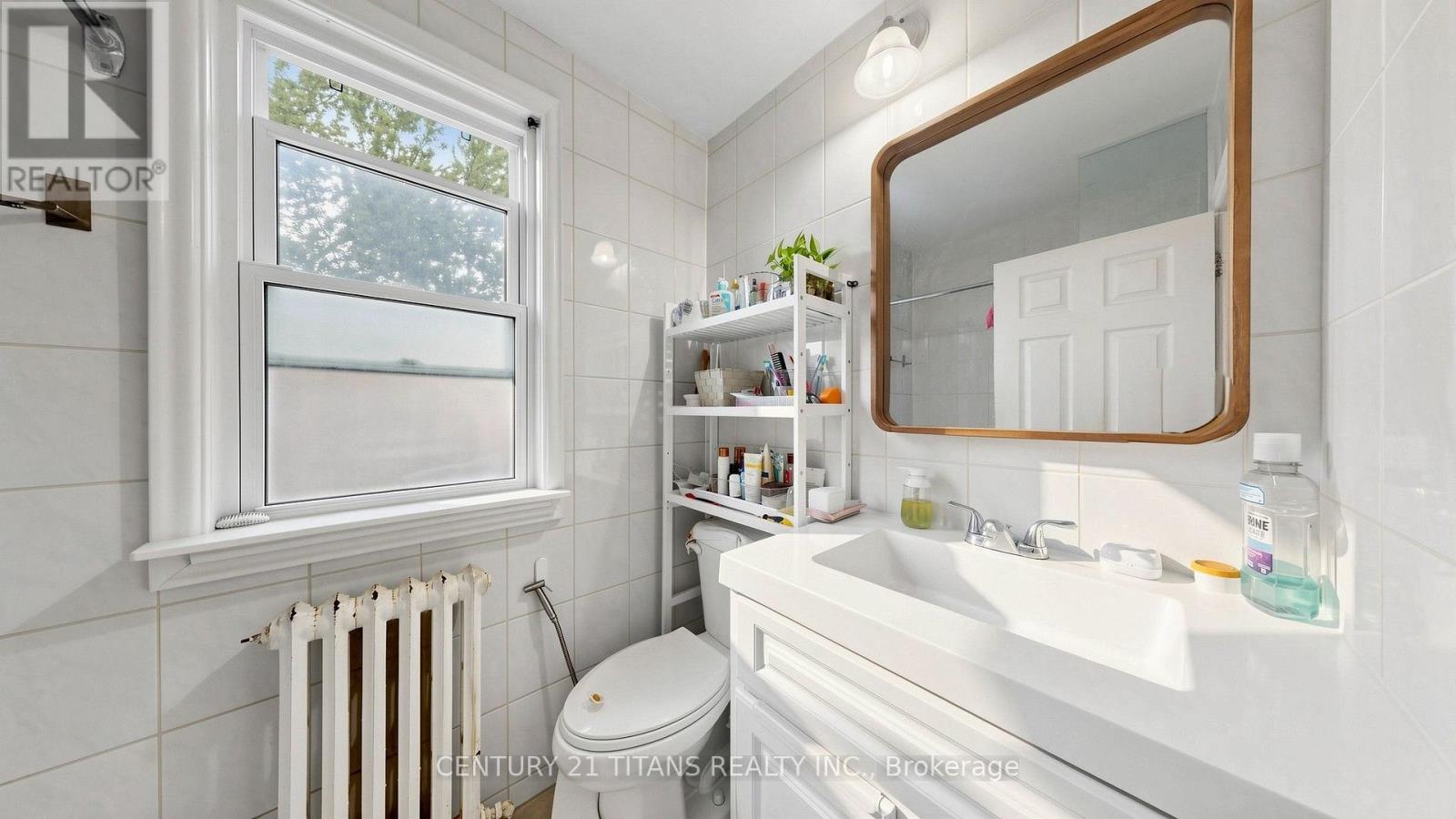 529A BIRCHMOUNT ROAD - 26