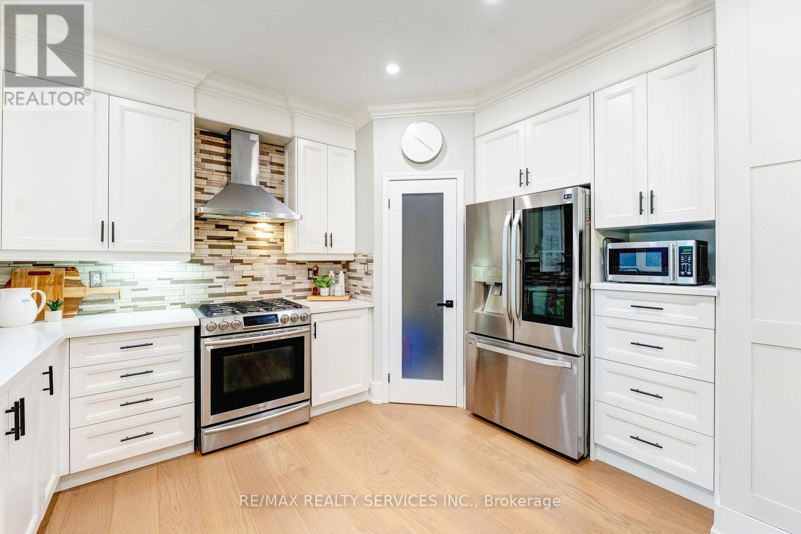 277 POTTS TERRACE - 16