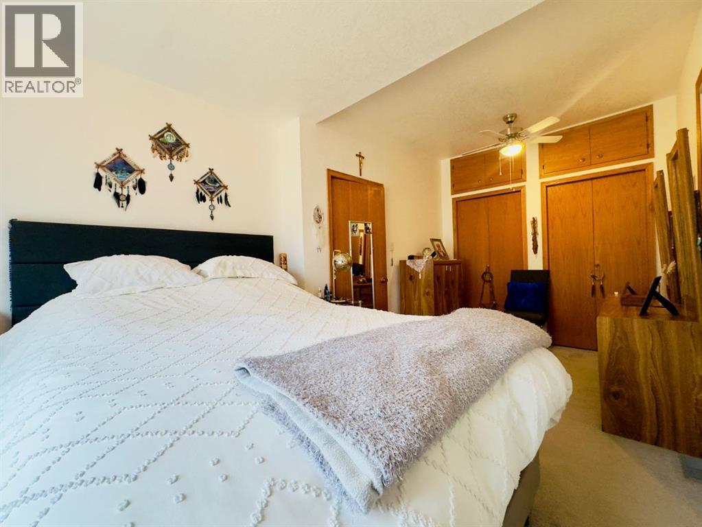 7710 24 Avenue - 13