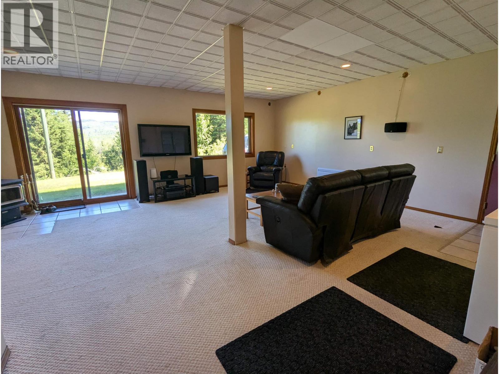 8516 BLUFF ROAD - 12