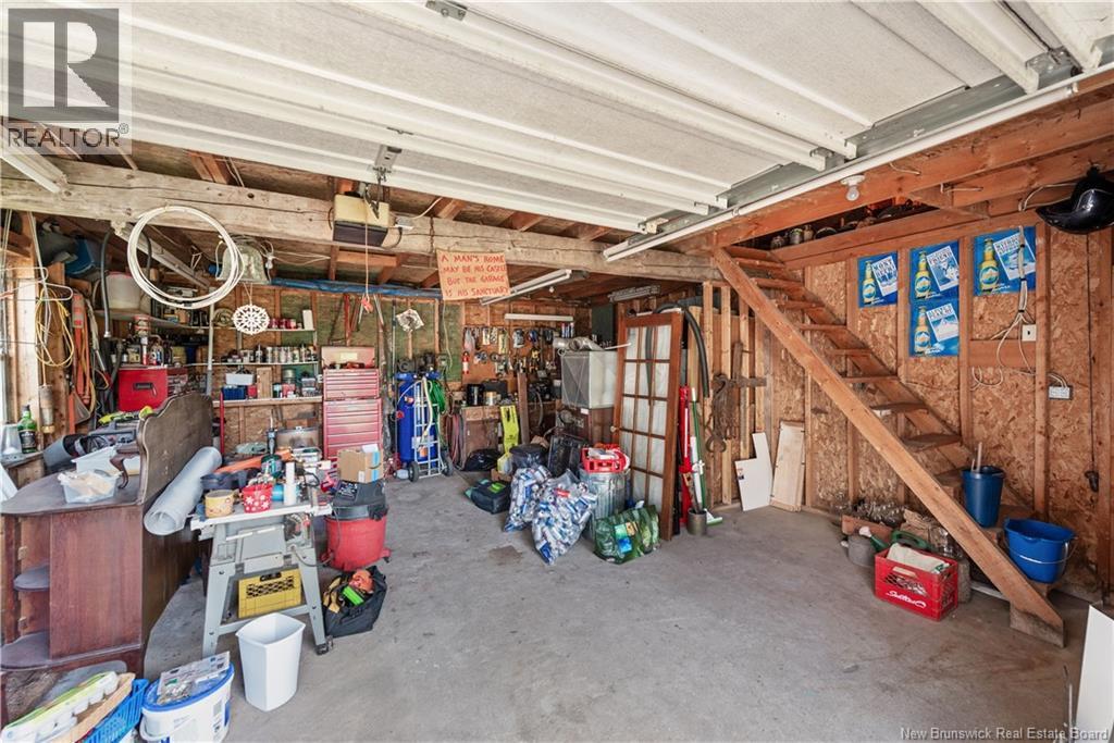 5636 King Street - 28