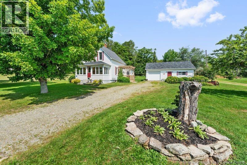 5636 King Street, Riverside-Albert — photo 2