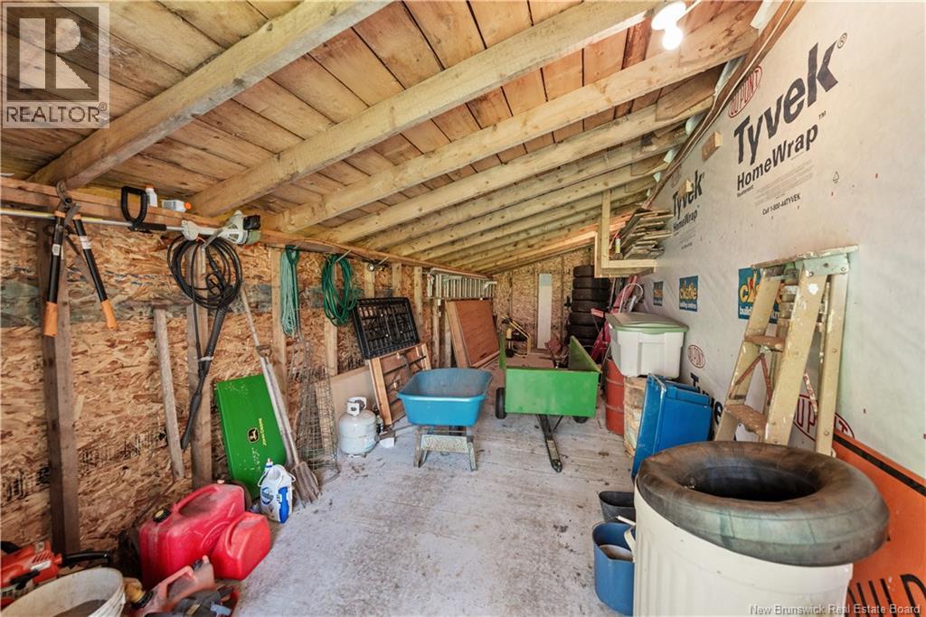 5636 King Street - 30