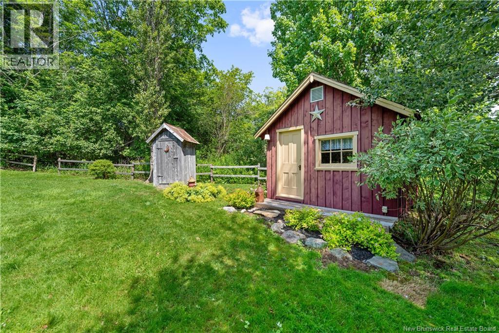 5636 King Street - 23