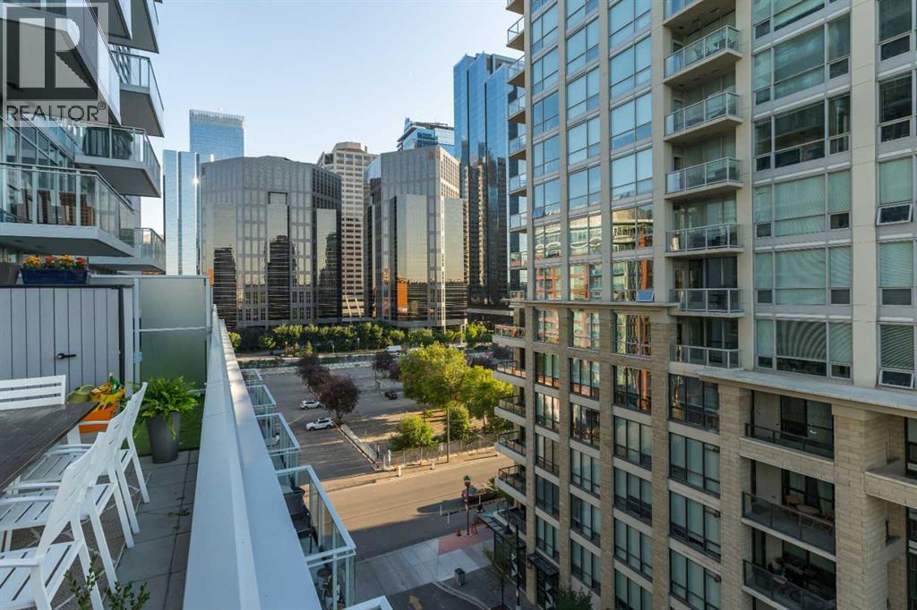 #803 108 Waterfront Court SW - 14