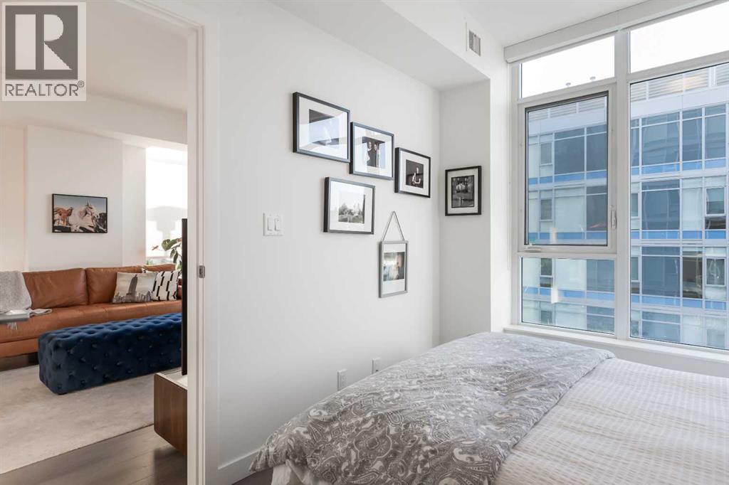 #803 108 Waterfront Court SW - 24