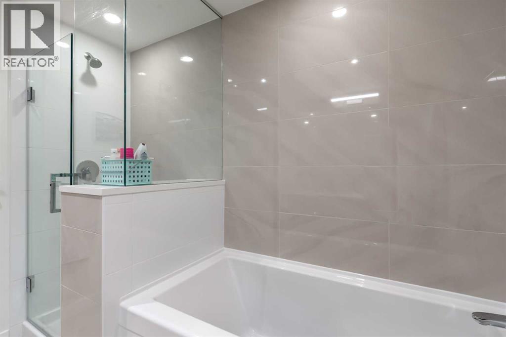 #803 108 Waterfront Court SW - 23