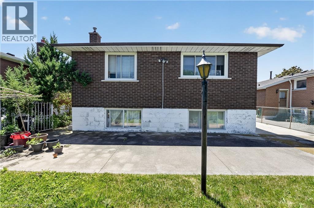 128 HADELAND Avenue - 42