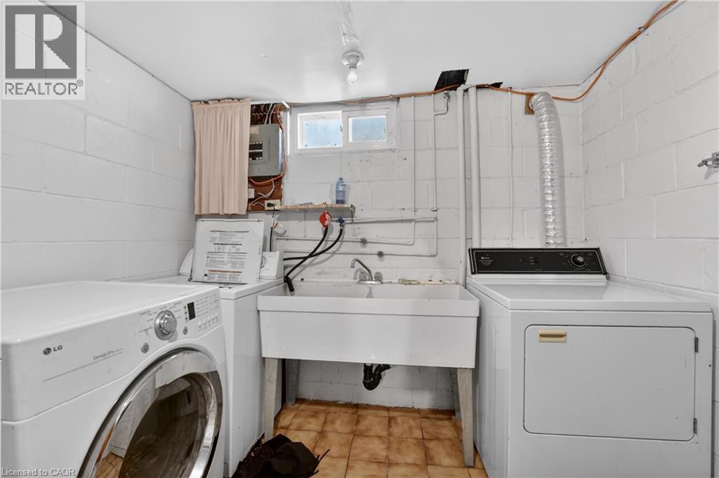 128 HADELAND Avenue - 31